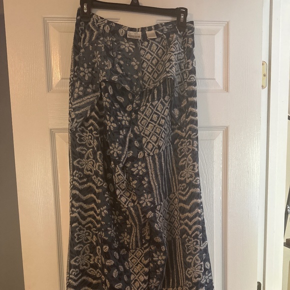 Moda International Pants - Moda Intl summery light tie pants. XS